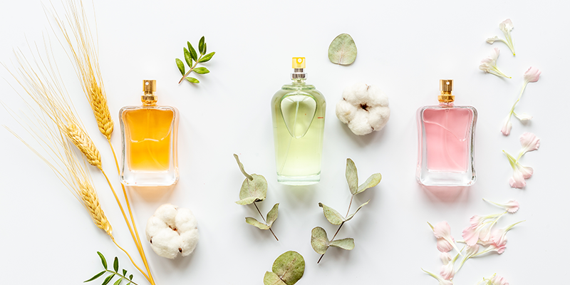 Spray perfume on sale