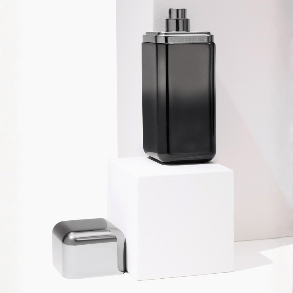 Carolina Herrera Men's Aftershave Carolina Herrera 212 VIP Black Elixir Eau de Parfum Men's Aftershave Spray (100ml)