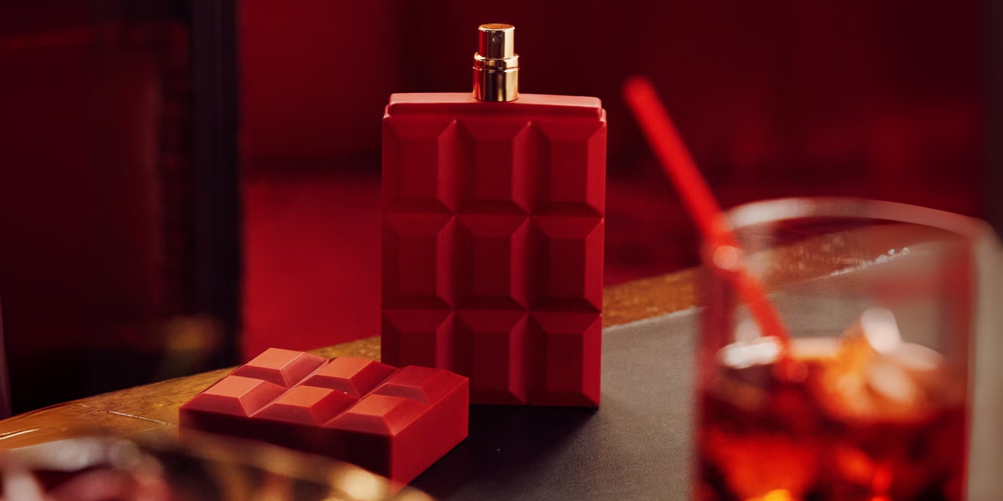 How Your Microbiome Changes the Way You Should Layer Your Fragrances