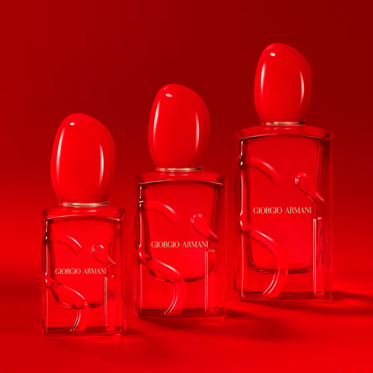Armani Women's Perfume Armani Si Passione Red Musk Eau de Parfum Women's Perfume Spray (30ml, 50ml, 100ml)