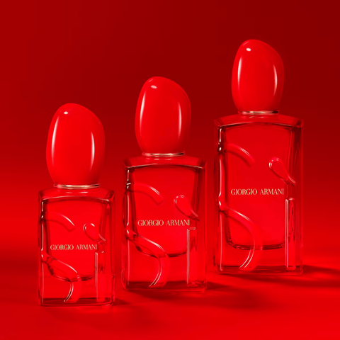 Armani Women's Perfume Armani Si Passione Red Musk Eau de Parfum Women's Perfume Spray (30ml, 50ml, 100ml)