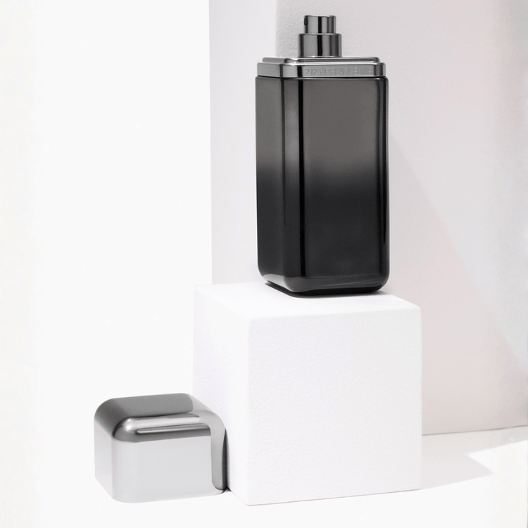Carolina Herrera Men's Aftershave Carolina Herrera 212 VIP Black Elixir Eau de Parfum Men's Aftershave Spray (100ml)