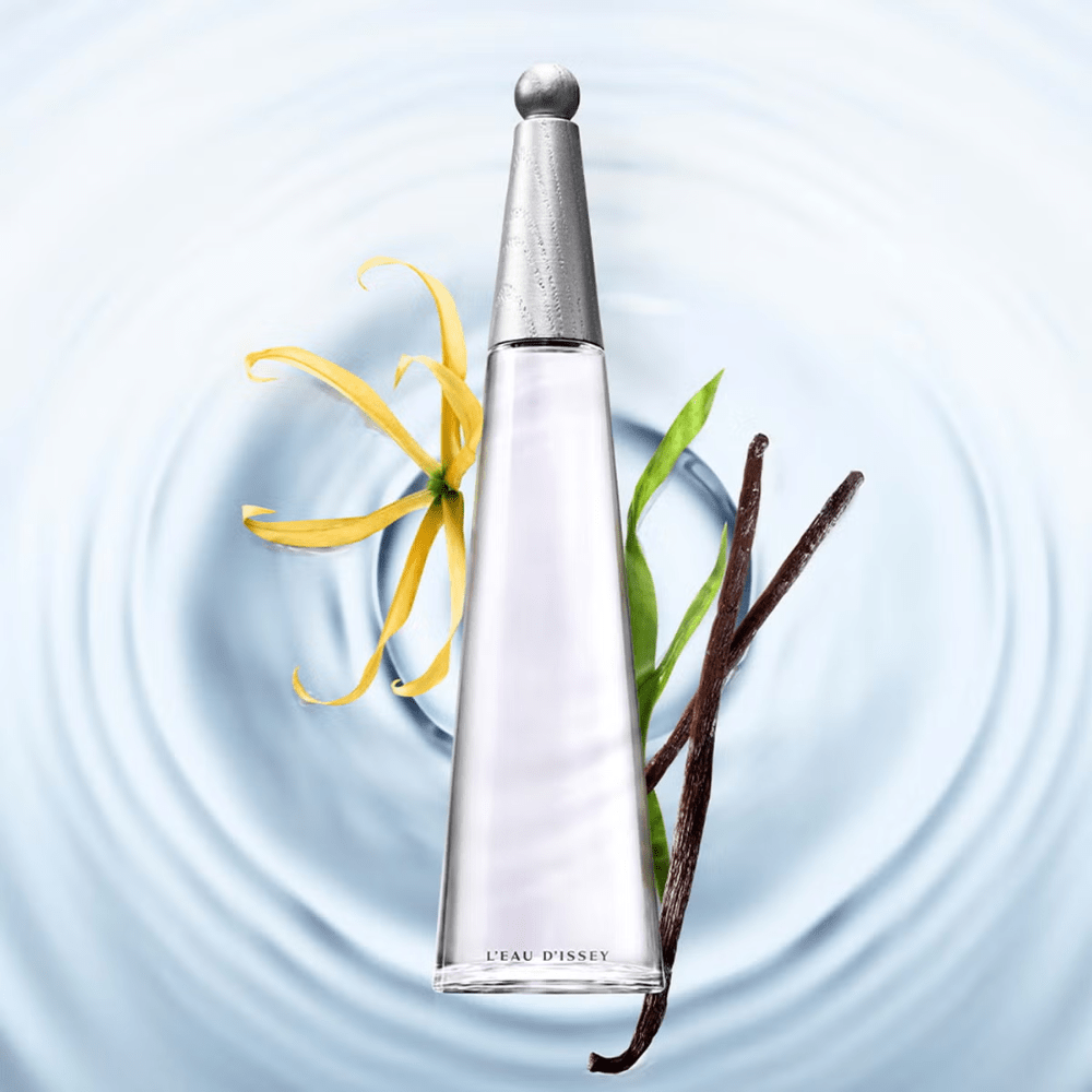 Issey Miyake Women's Perfume Issey Miyake L'Eau d'Issey Pour Femme Eau de Parfum Intense Women's Perfume Spray (30ml, 50ml, 100ml)