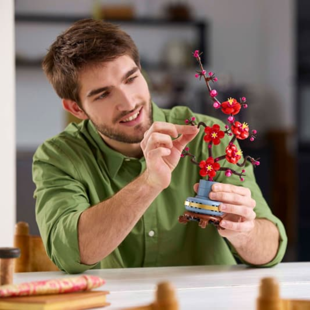 LEGO LEGO LEGO Botanicals Plum Blossom (10369)