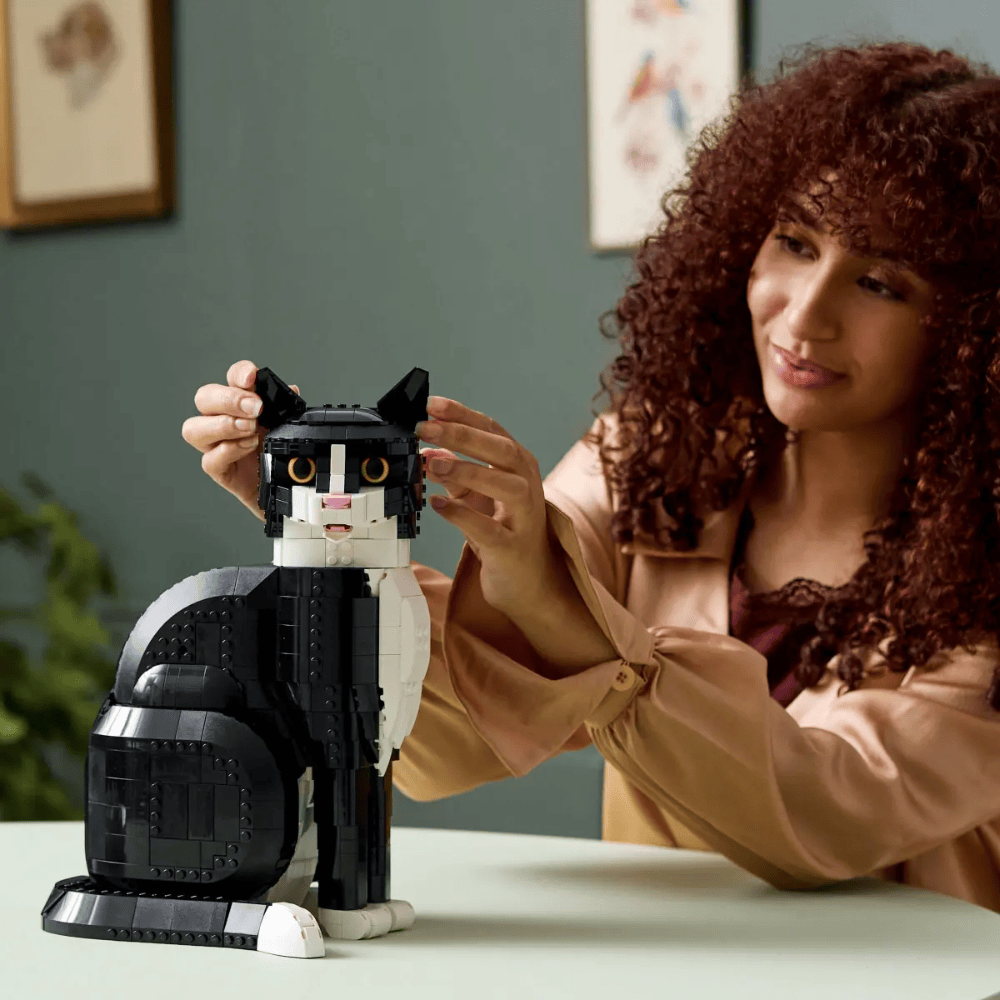 LEGO LEGO LEGO Ideas Tuxedo Cat (21349)