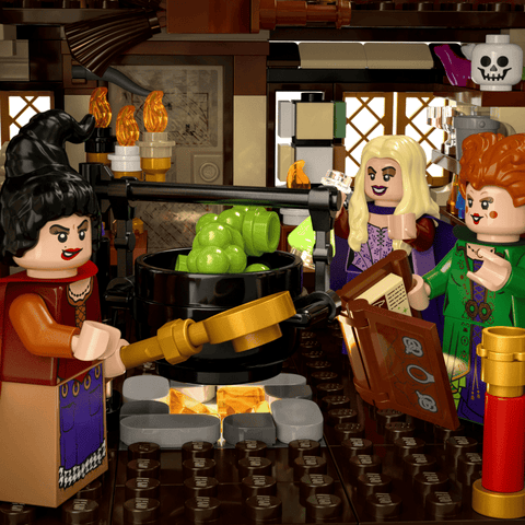 LEGO LEGO RETIRED LEGO Ideas Disney Hocus Pocus: The Sanderson Sisters' Cottage (21341)