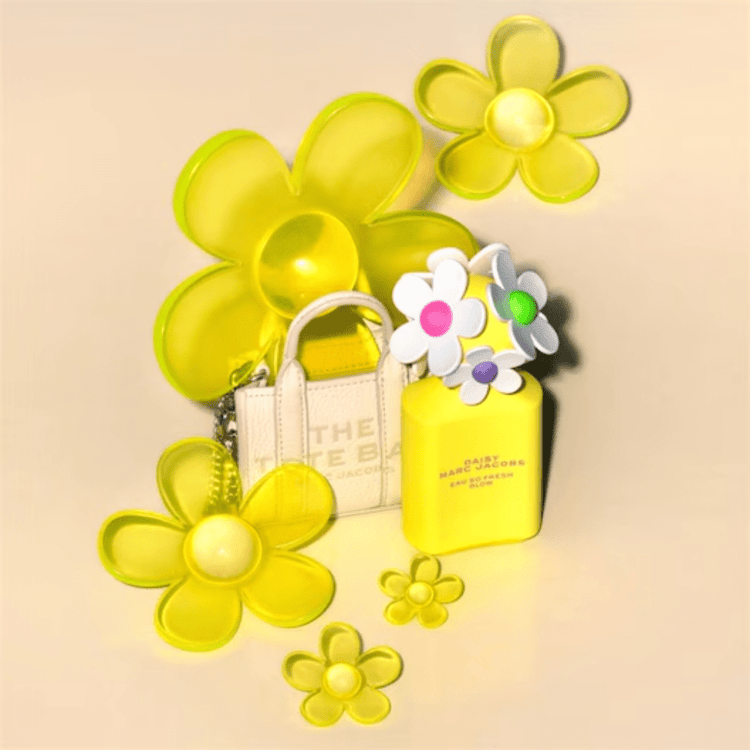 Marc Jacobs Women's Perfume Marc Jacobs Daisy Eau So Fresh Glow Eau de Toilette Women's Perfume Spray (75ml)