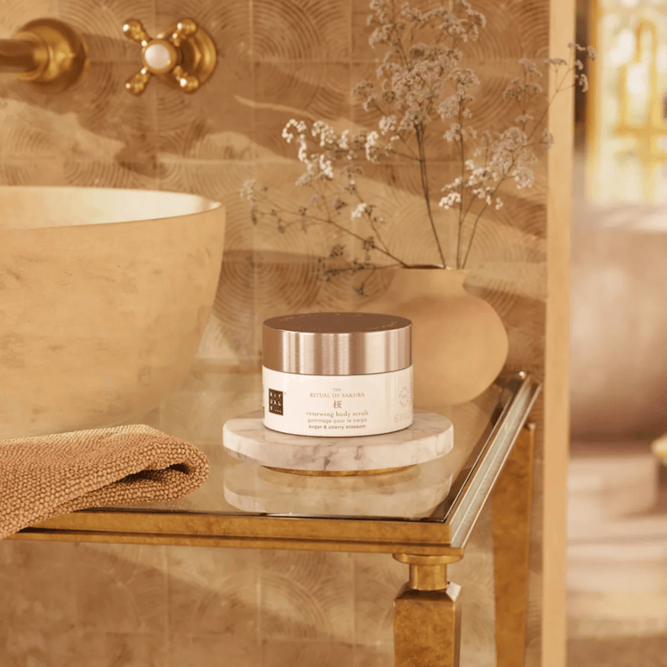 Rituals Skin Care Rituals The Ritual of Sakura Renewing Body Scrub (250g)