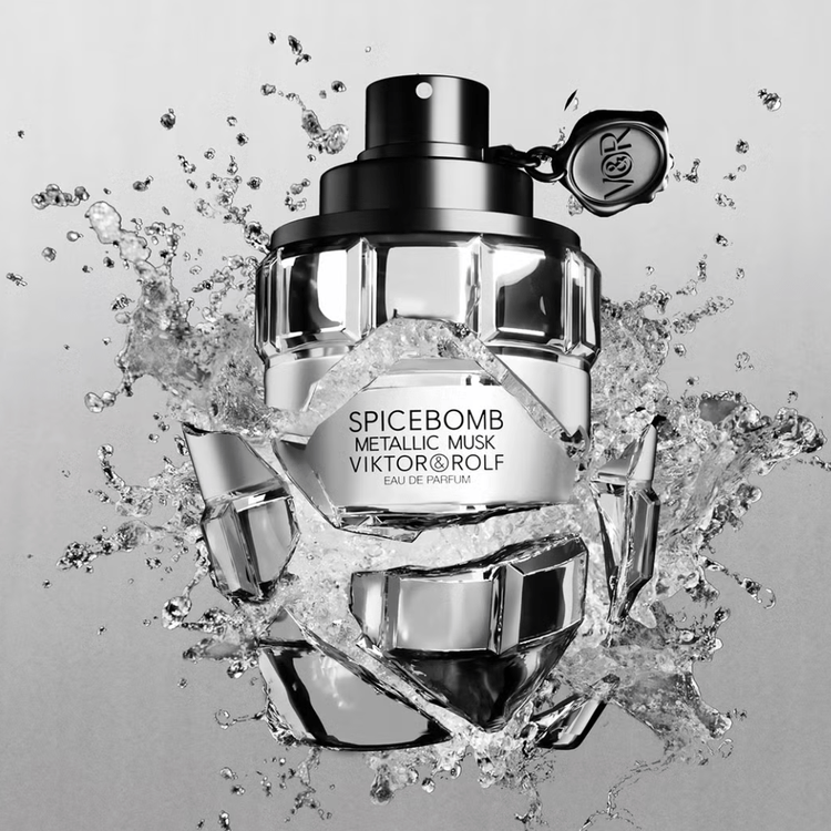 Viktor & Rolf Men's Aftershave Viktor & Rolf Spicebomb Metallic Musk Eau de Parfum Men's Aftershave Spray (50ml, 90ml)