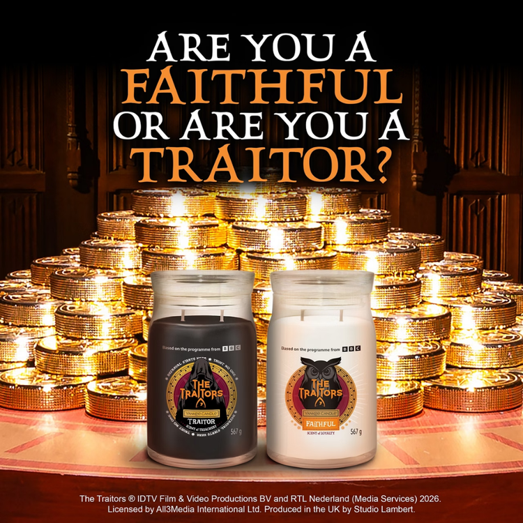Yankee Candle Candle Yankee Candle The Traitors Traitor Signature Large Jar Candle
